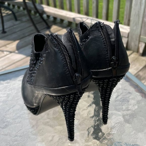 Sparkly black heels size 7(38) - Picture 2 of 3
